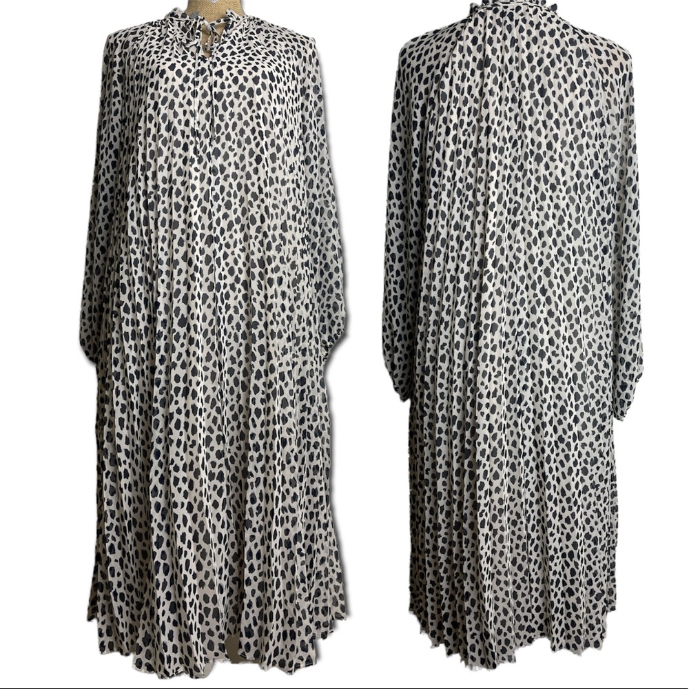 Ann Taylor Peasant Spotted Dalmatian Elastic Cuff Pleated Sheer Sleeve 10 Dress